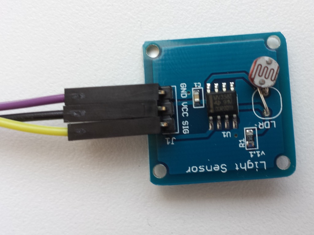 Light sensor